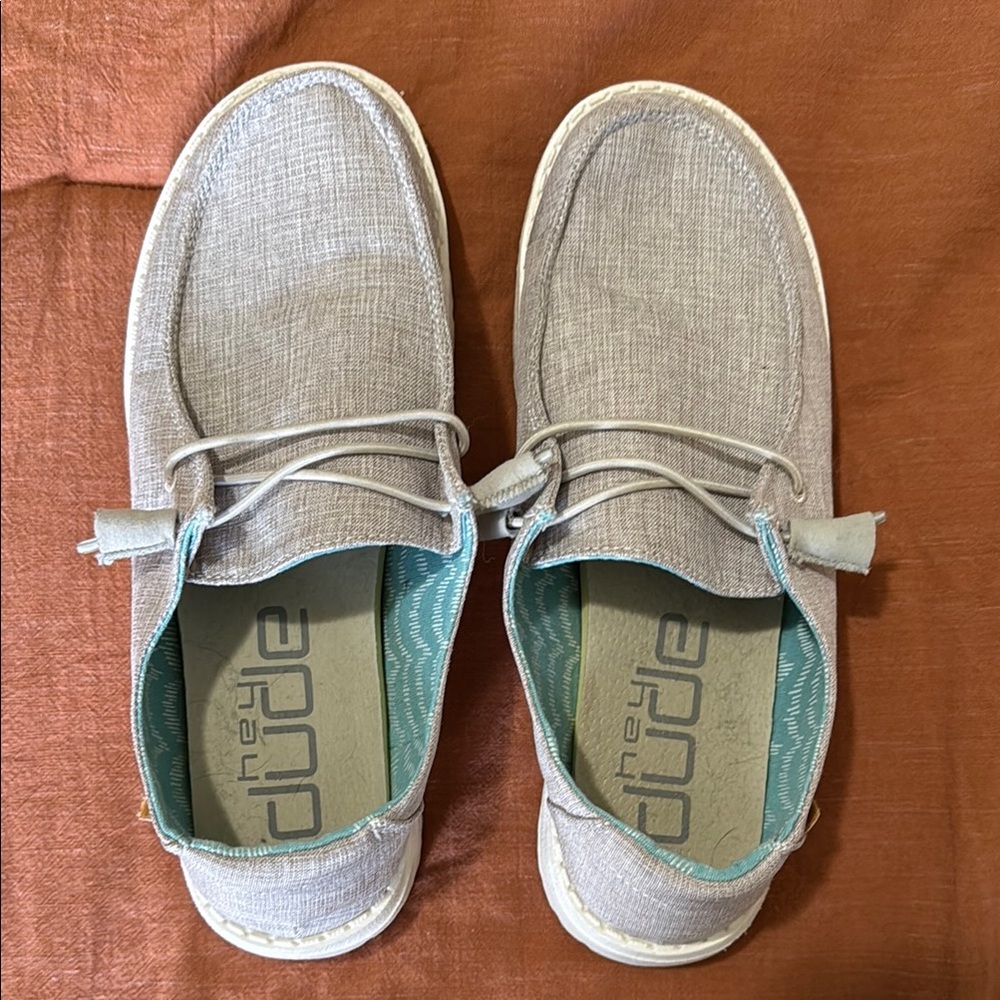 Hey Dude Women’s Gray Casual Shoes